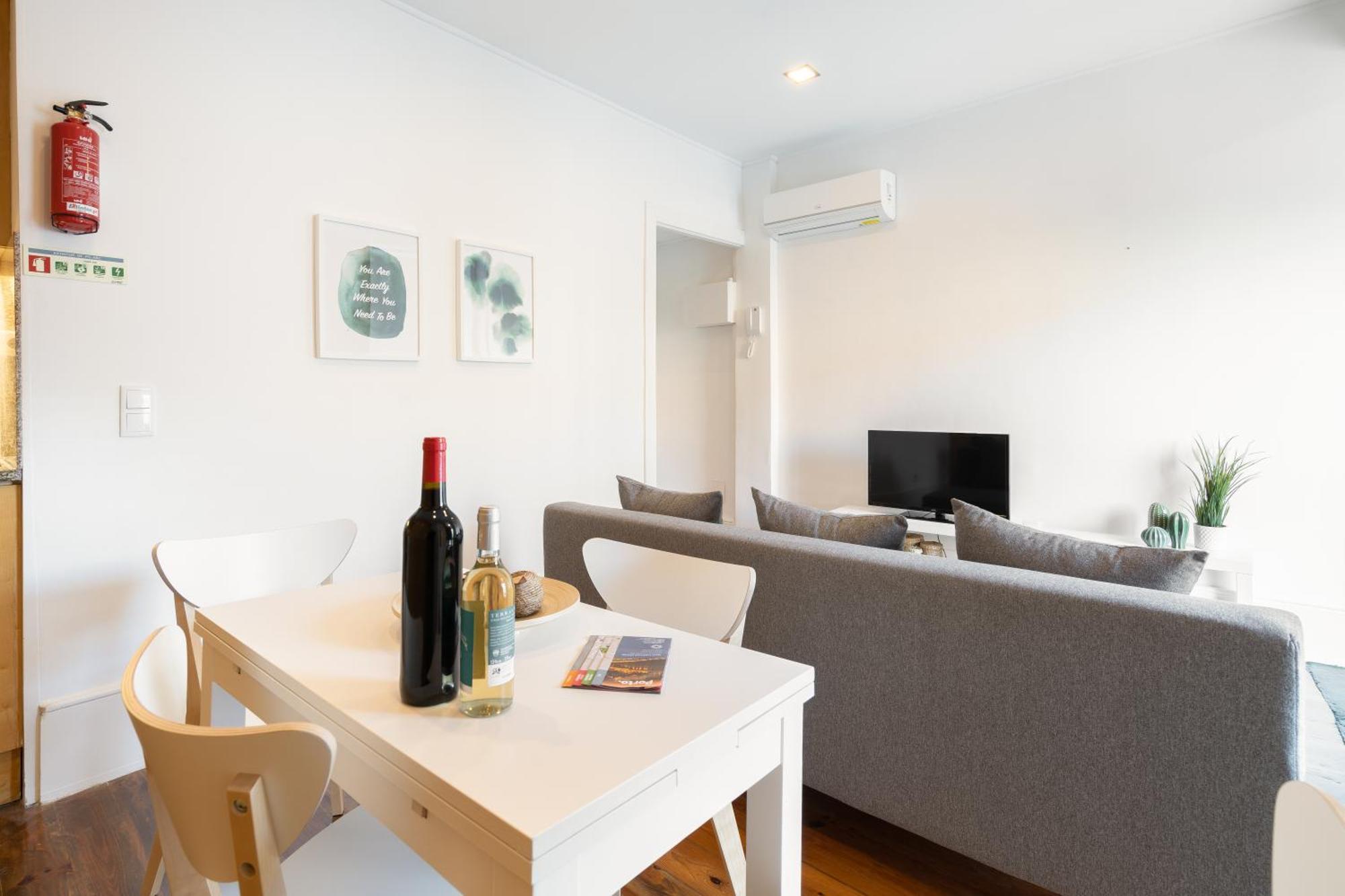 פורטו Host Wise - Modern Studios With Terrace - Walk Everywhere חדר תמונה